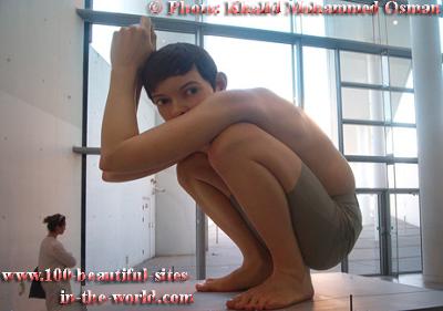 Landmark Boy - by Ron Mueck, Aros Museum, Aarhus, Denmark Landmark Boy - by Ron Mueck, Aros Museum, Aarhus, Denmark