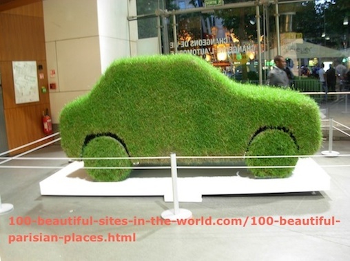 100 Beautiful Parisian Places: Change Your Life, Change Your Automobile.
