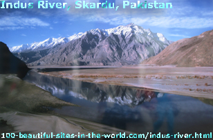 Indus River, Skardu, Pakistan Indus River, Skardu, Pakistan